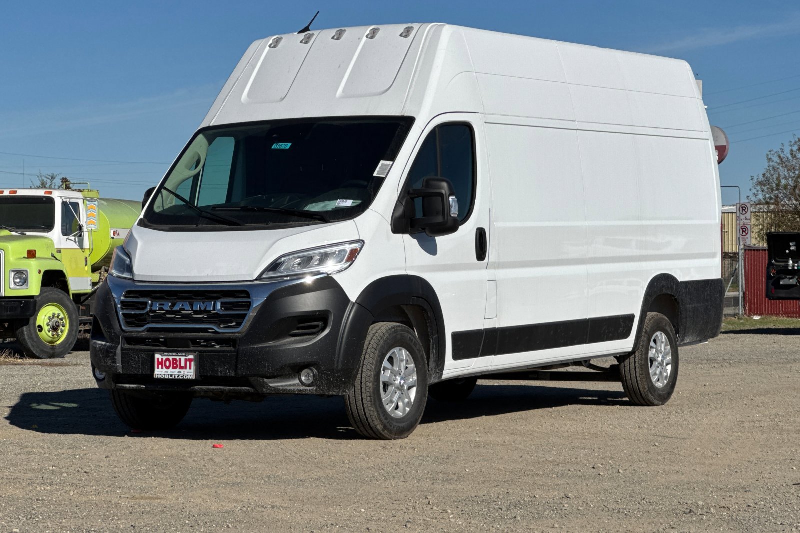 New 2026 RAM ProMaster 3500 w/ Quick Order Package 22G SLT image 7