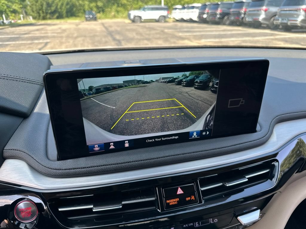 Used 2025 Acura MDX FWD image 6
