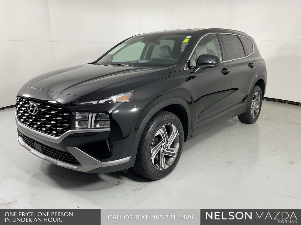 Used 2023 Hyundai Santa Fe SE image 4