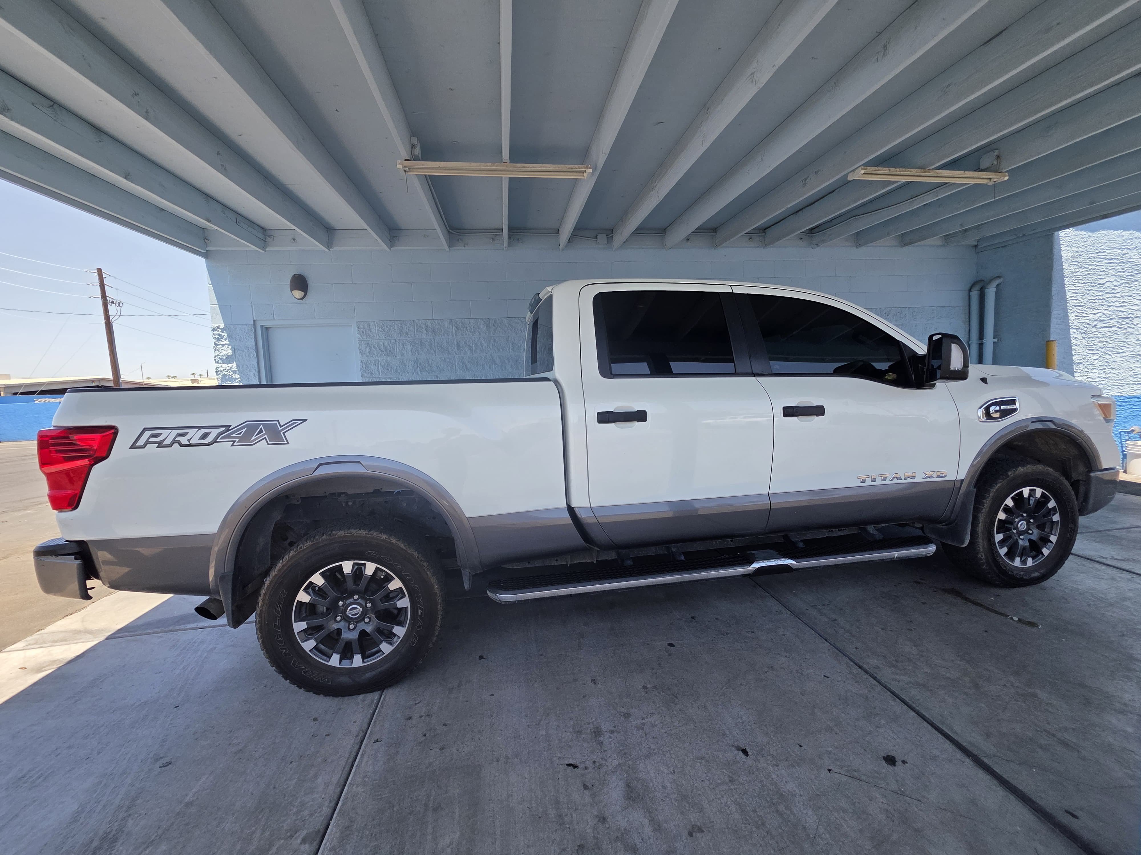 Used 2019 Nissan Titan PRO-4X w/ Pro-4x Utility Package AWD/4WD image 2