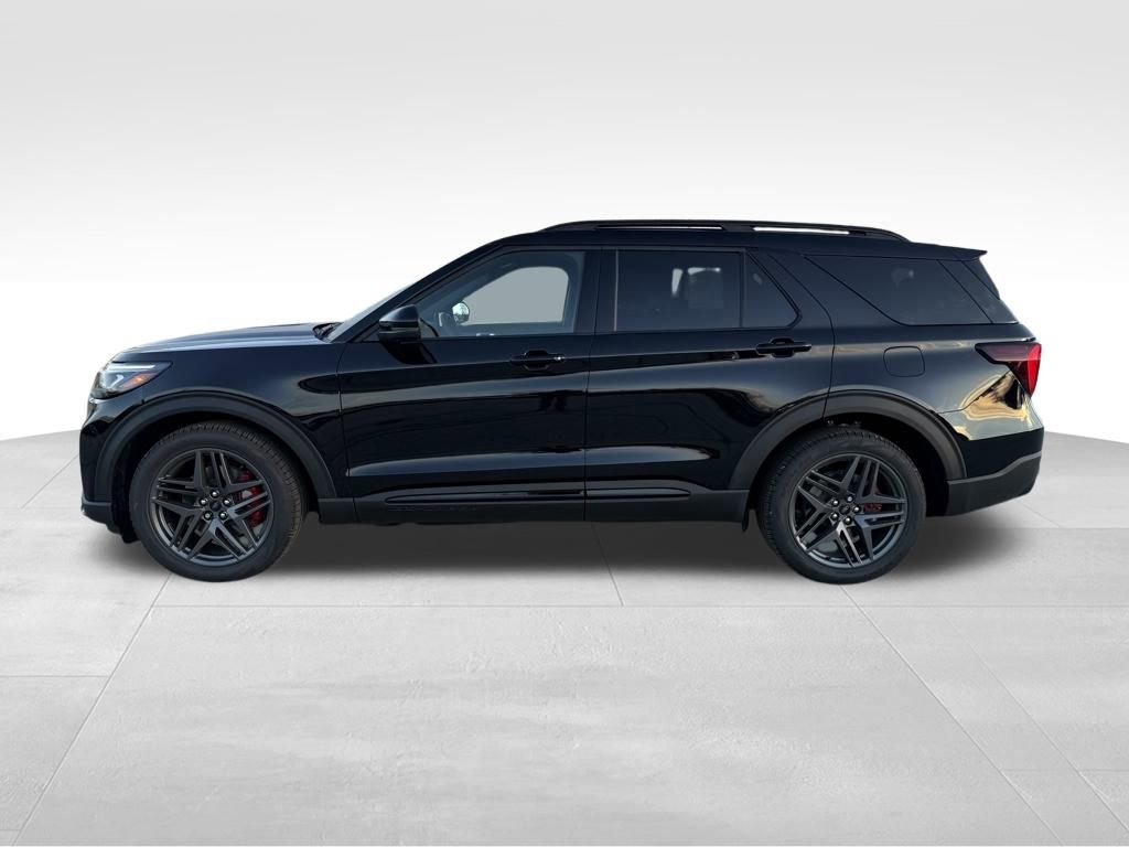 New 2026 Ford Explorer ST image 3