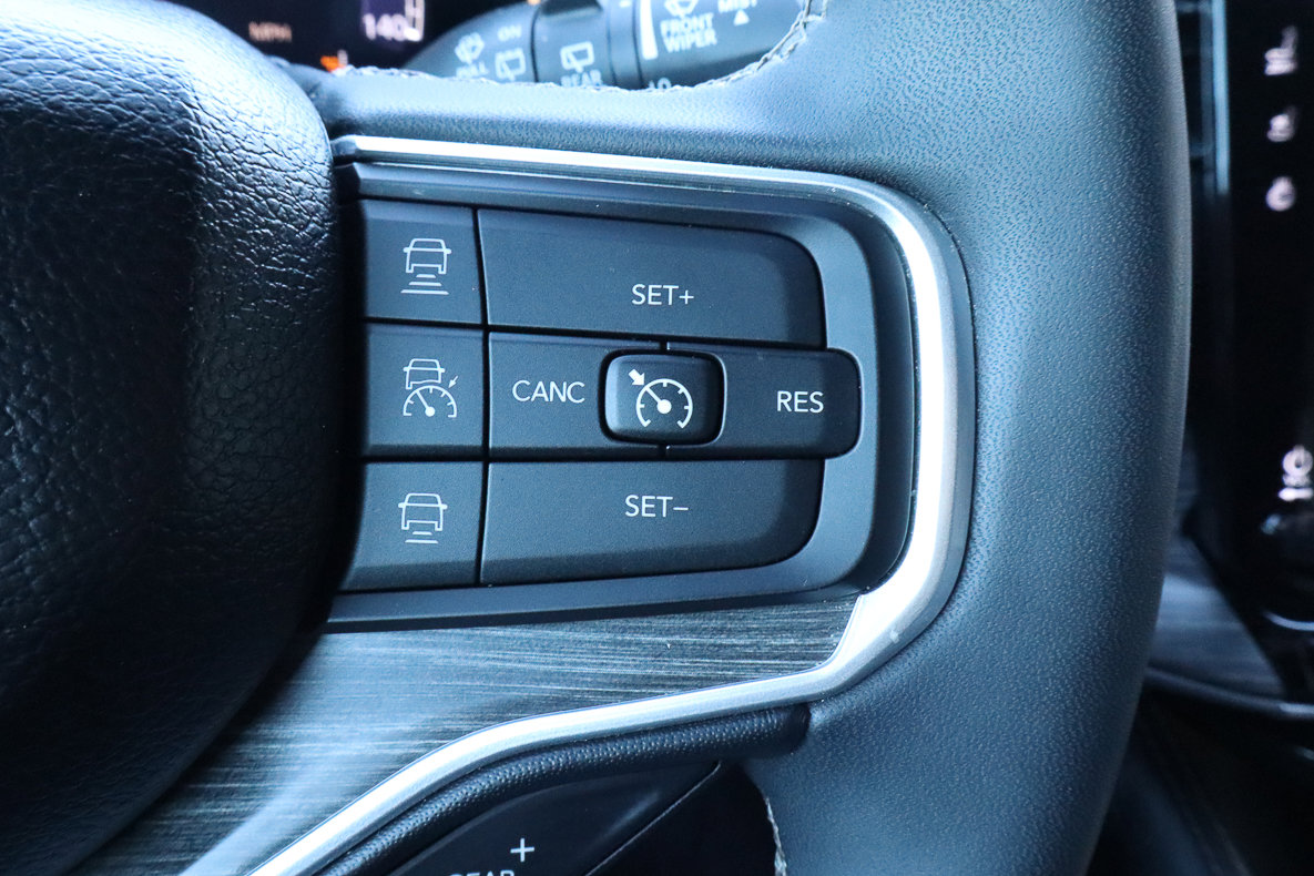 Used 2024 Jeep Wagoneer Series III image 33