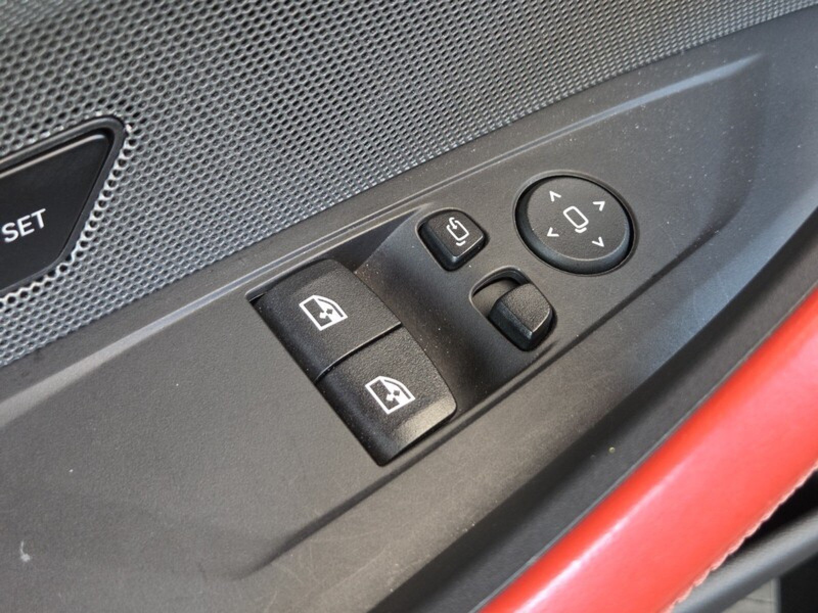 Used 2025 BMW M4 Competition RWD image 24