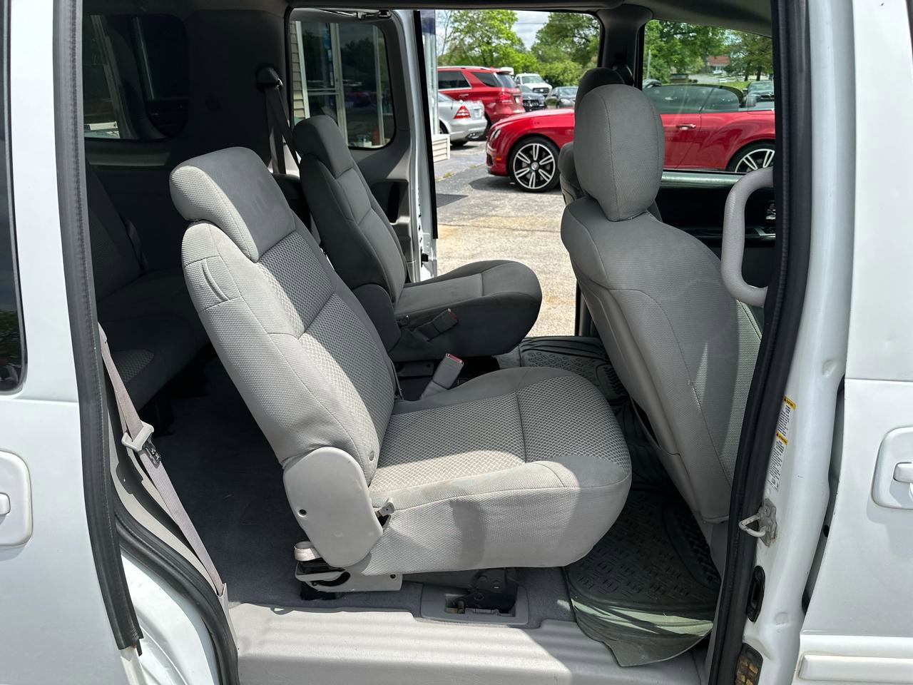Used 2006 Pontiac Montana SV6 w/ Convenience Package FWD image 19