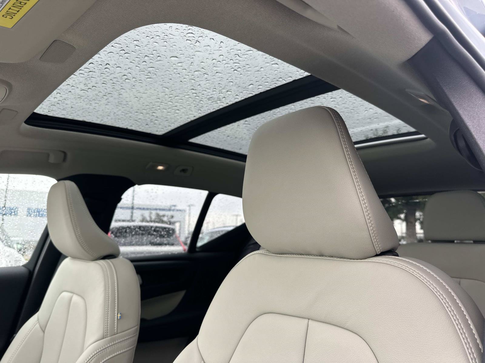 New 2026 Volvo XC40 B5 Plus w/ Protection Package Premier AWD/4WD image 24