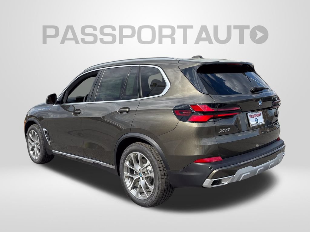 New 2026 BMW X5 xDrive40i w/ Premium Package AWD/4WD image 4