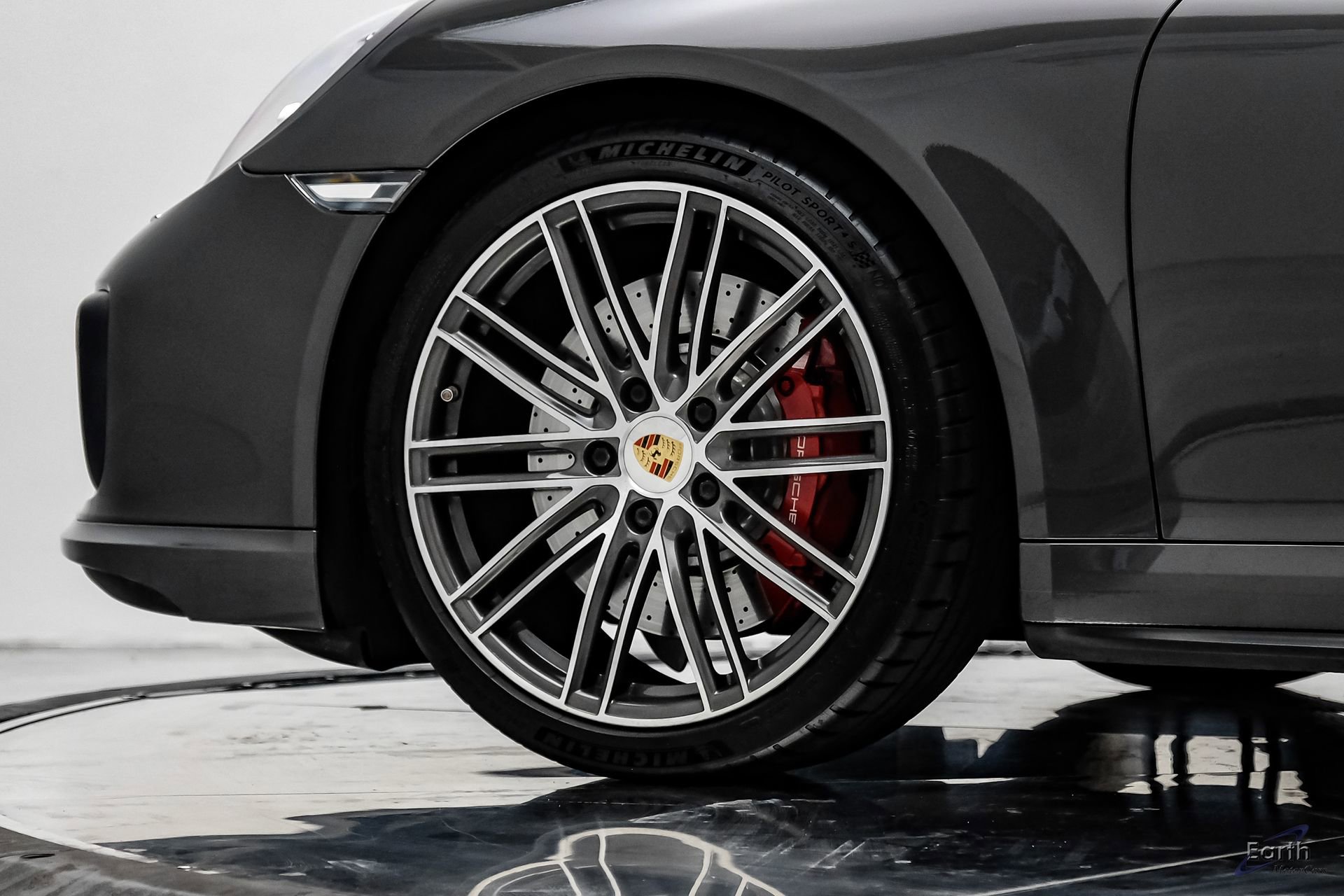 Used 2017 Porsche 911 Turbo image 95