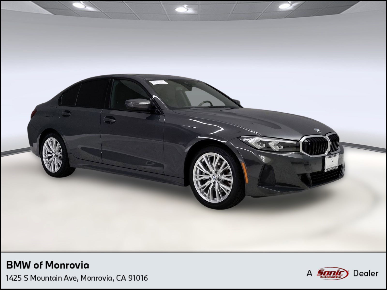 Certified 2023 BMW 330i Sedan w/ Convenience Package image 1