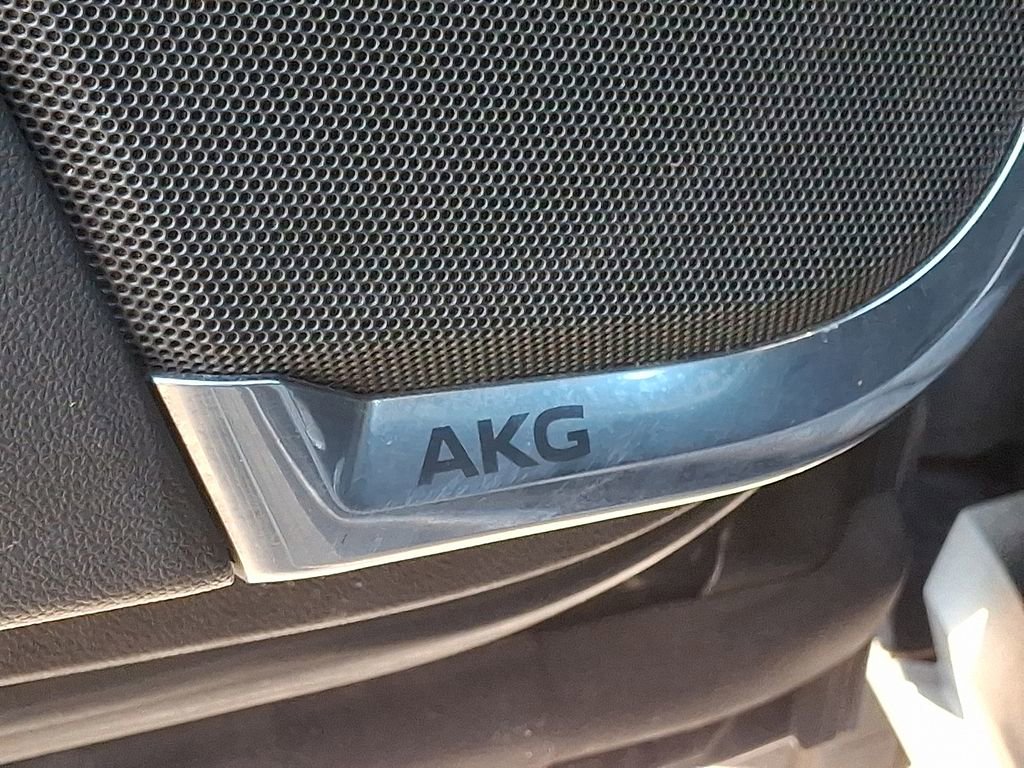 Used 2022 Cadillac Escalade ESV Sport Platinum image 31