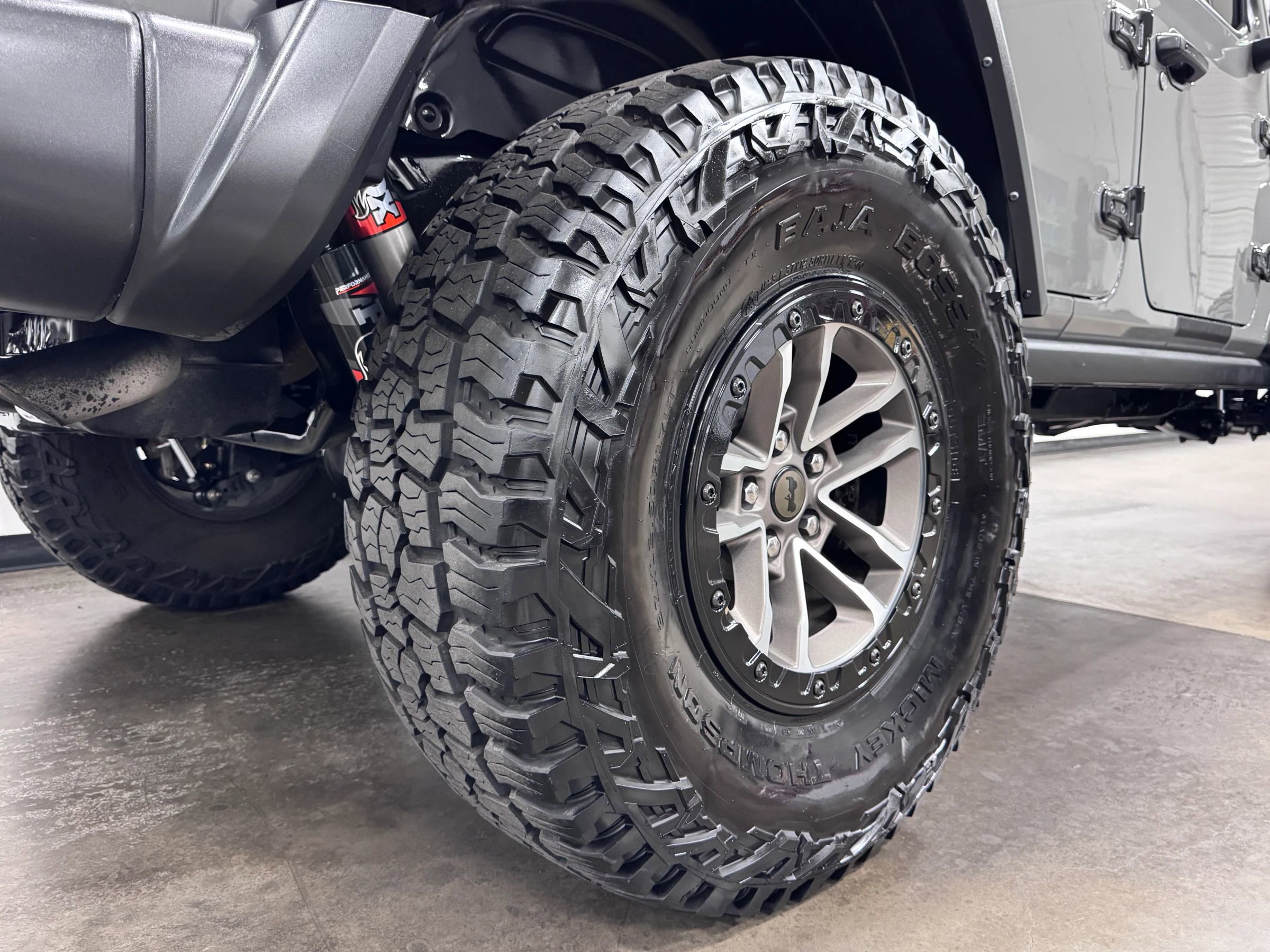 Used 2021 Jeep Wrangler Unlimited Rubicon AWD/4WD image 23