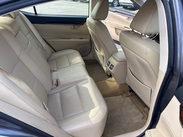 Used 2013 Lexus ES 350 w/ Luxury Pkg image 15