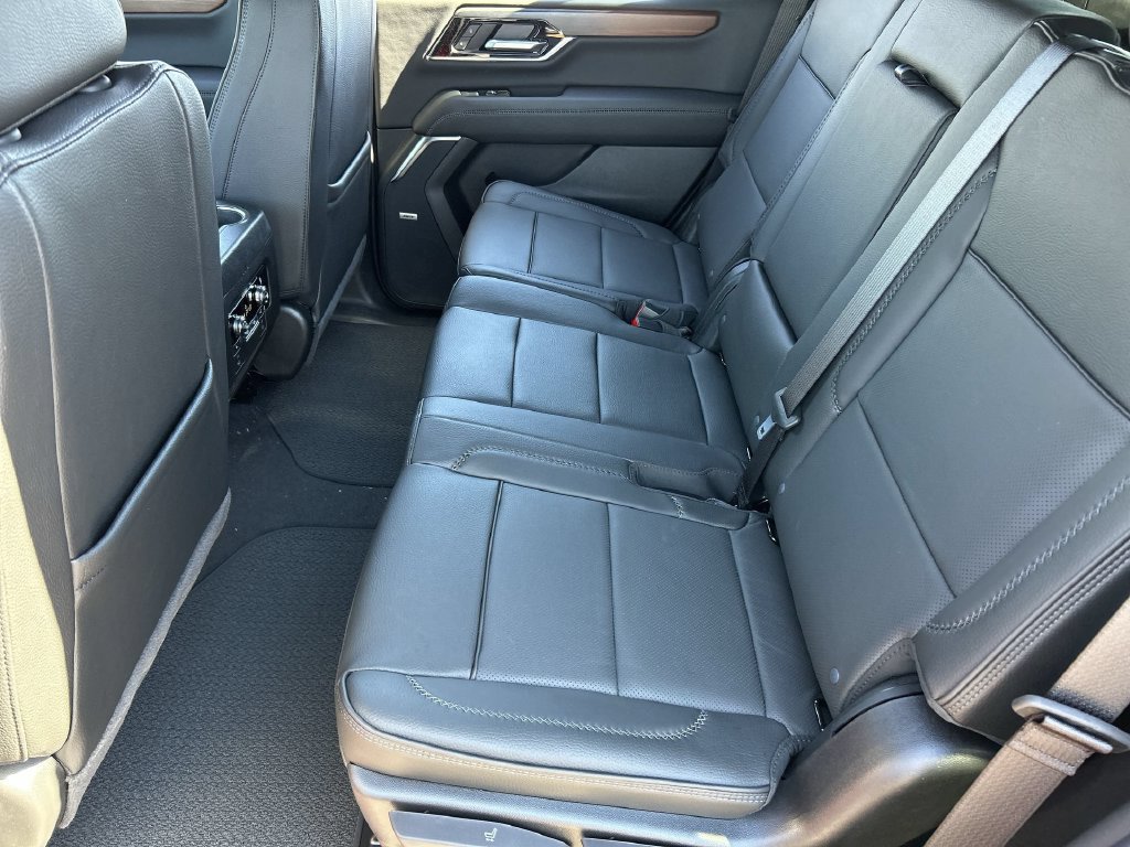 New 2026 GMC Yukon Denali AWD/4WD image 25