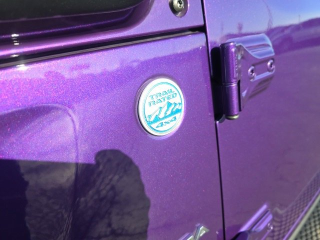 Used 2023 Jeep Wrangler Unlimited Sahara w/ Cold Weather Group image 59