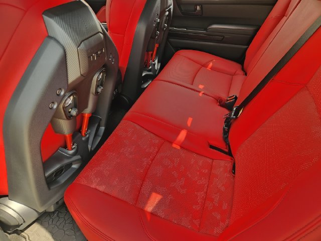 Used 2025 Toyota Tacoma TRD Pro AWD/4WD image 21