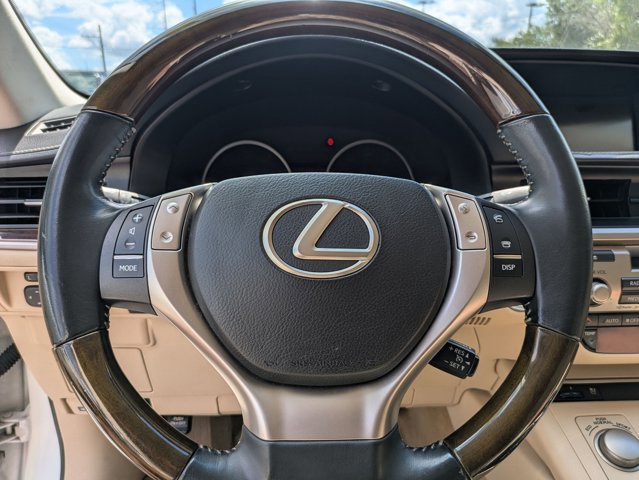 Used 2014 Lexus ES 350 w/ Premium Package FWD image 14