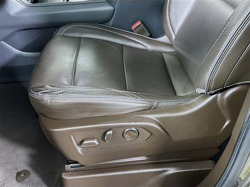 Used 2021 GMC Yukon Denali image 26
