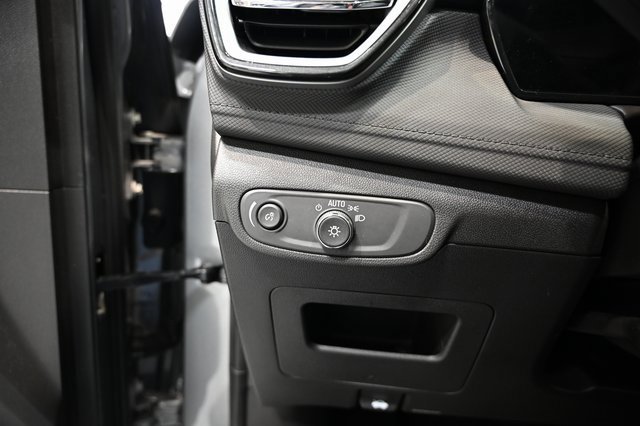 Used 2024 Chevrolet TrailBlazer LT w/ Convenience Package image 24