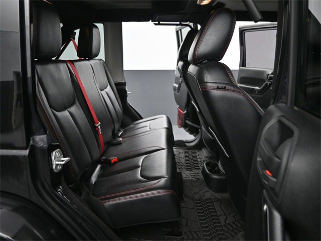 Used 2017 Jeep Wrangler Unlimited Rubicon image 15