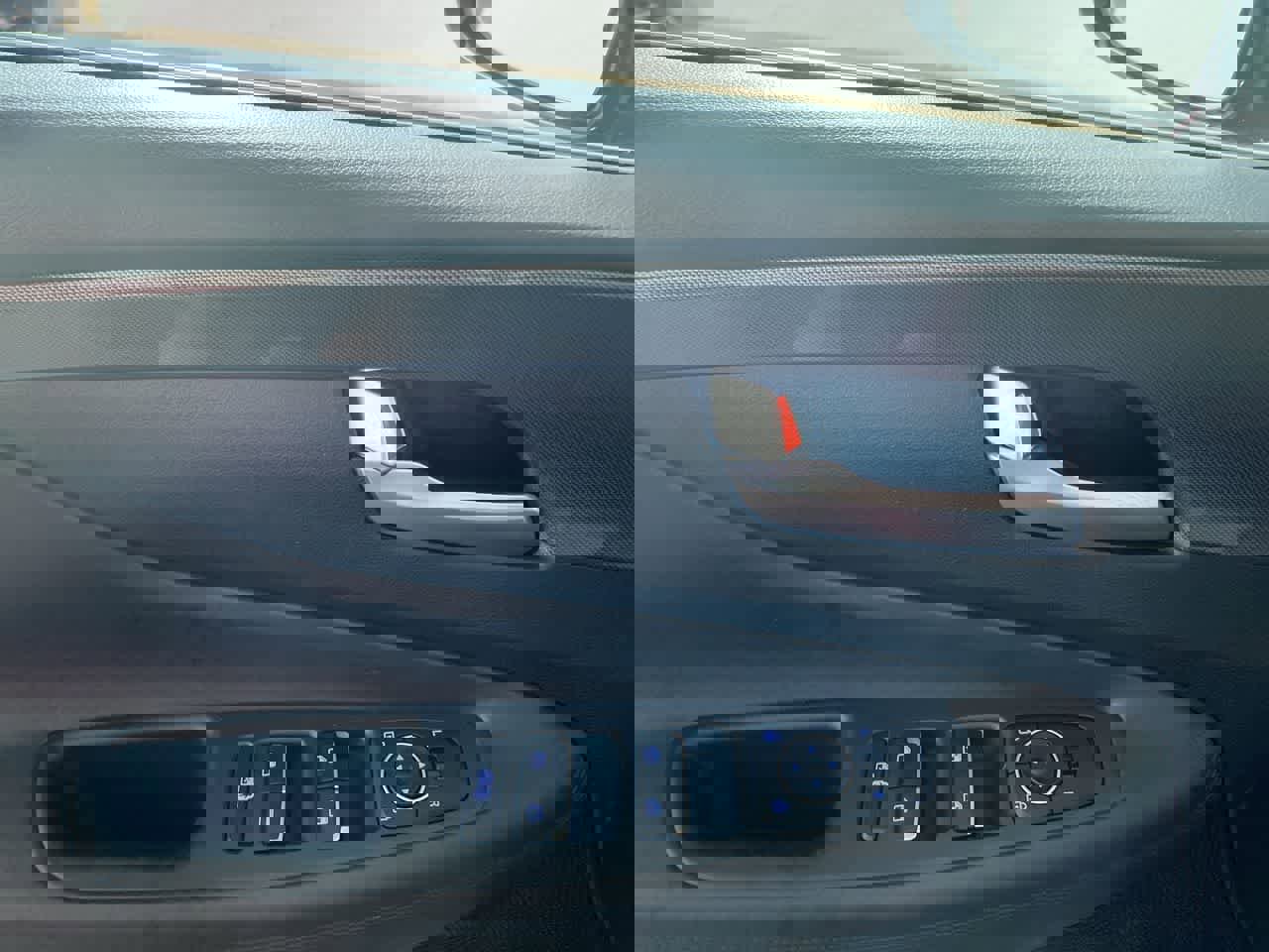 Used 2023 Hyundai Santa Fe XRT image 19