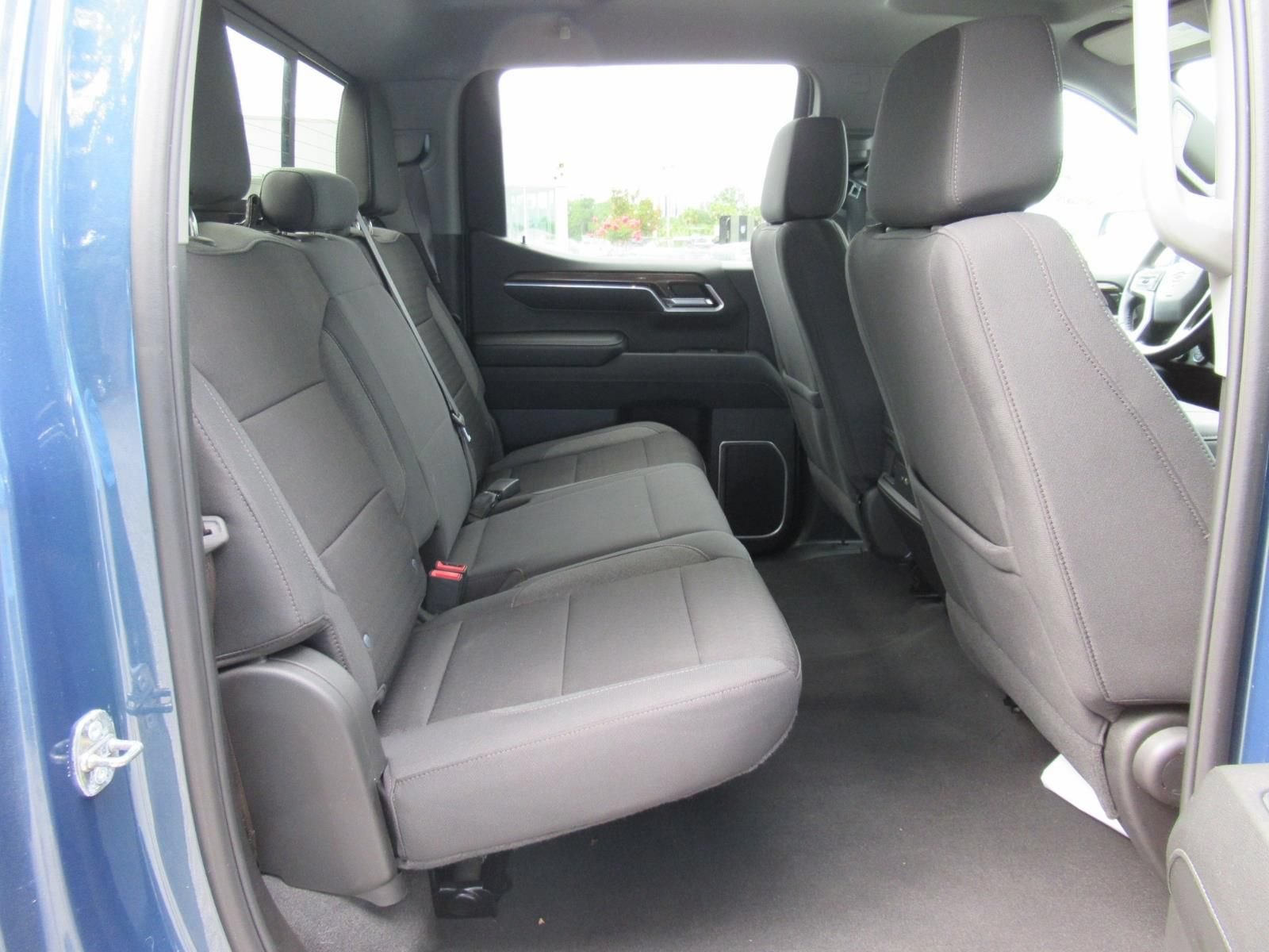 Used 2024 Chevrolet Silverado 1500 RST w/ Convenience Package II AWD/4WD image 33