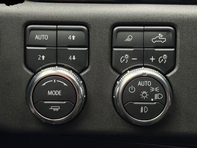 Certified 2022 GMC Sierra 1500 SLT w/ SLT Convenience Package image 5