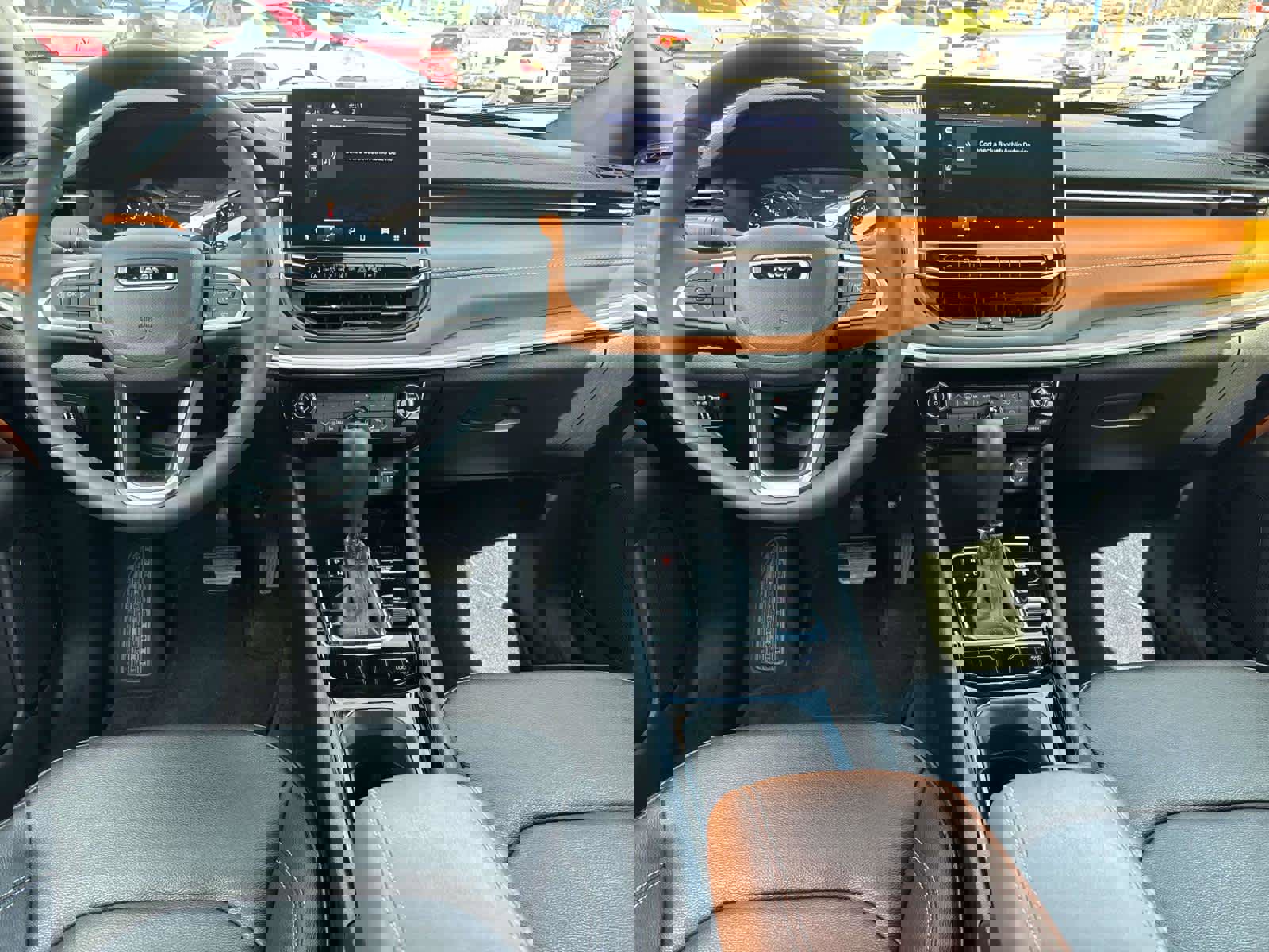 Used 2025 Jeep Compass Limited image 11