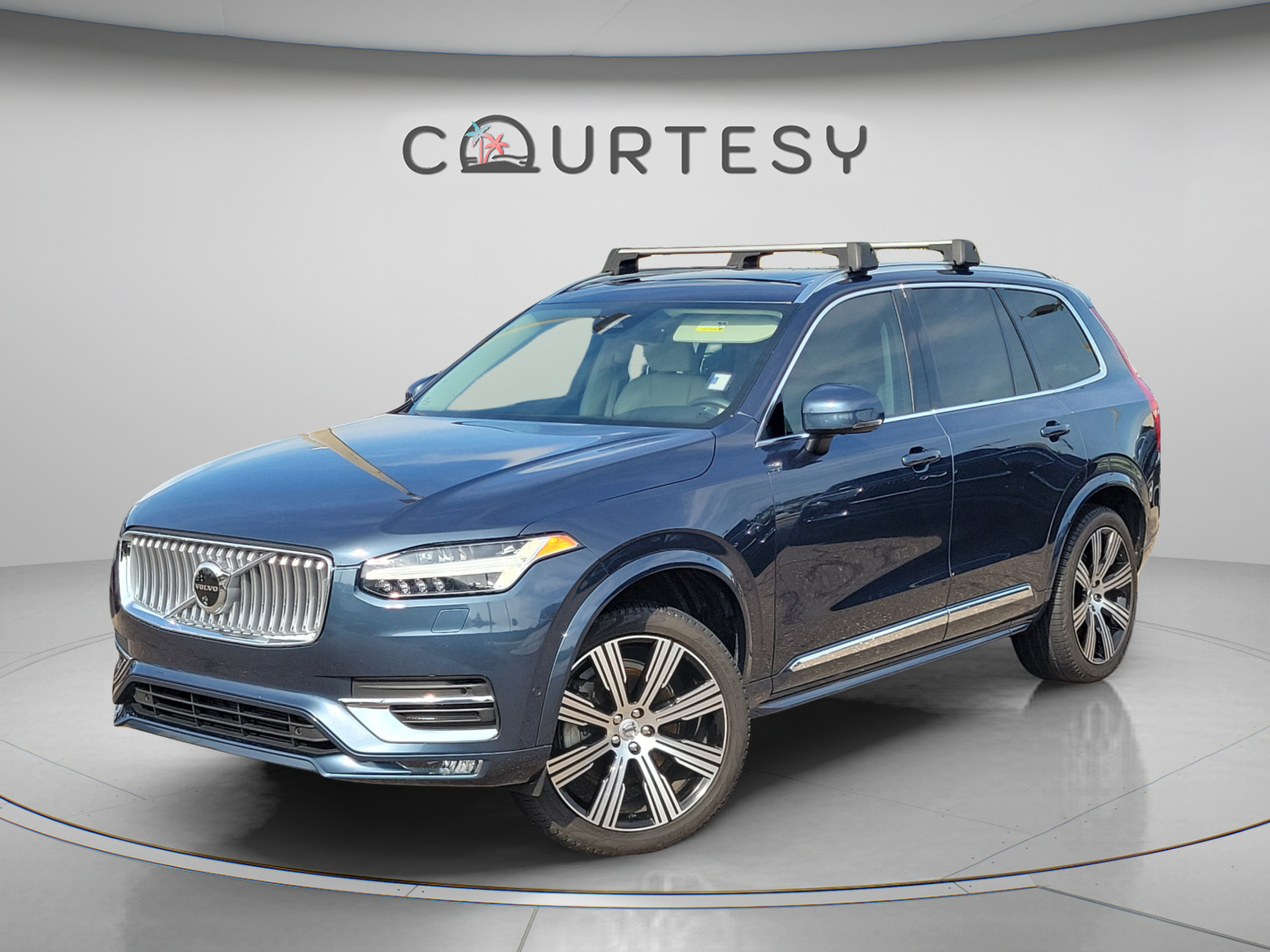 Used 2025 Volvo XC90 B6 Plus w/ Protection Package Premier