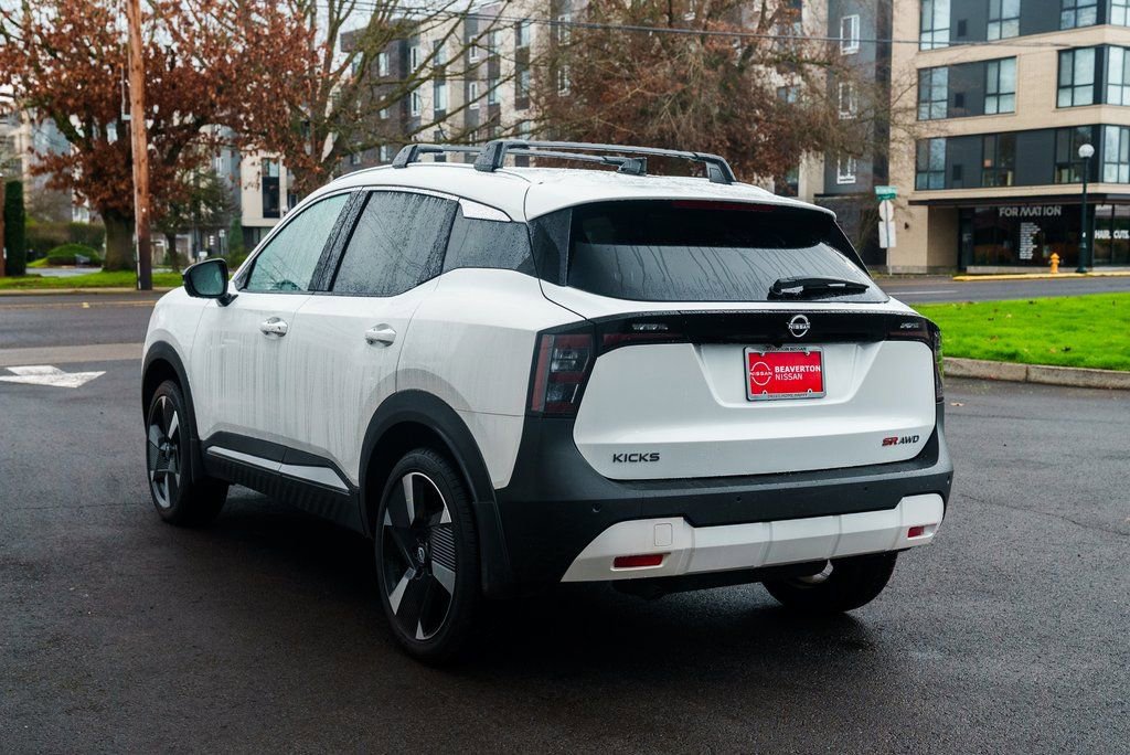 New 2026 Nissan Kicks SR w/ Cold Weather Package AWD/4WD image 4
