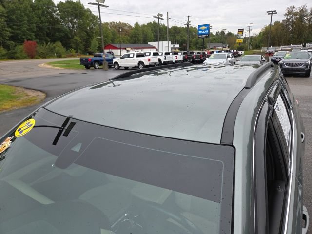 Used 2022 Chevrolet Traverse LT AWD/4WD image 39