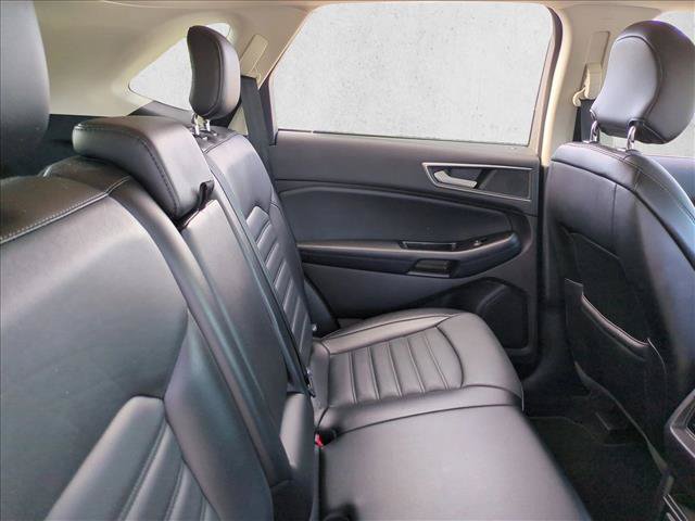 Used 2018 Ford Edge SEL w/ Equipment Group 201A FWD image 20