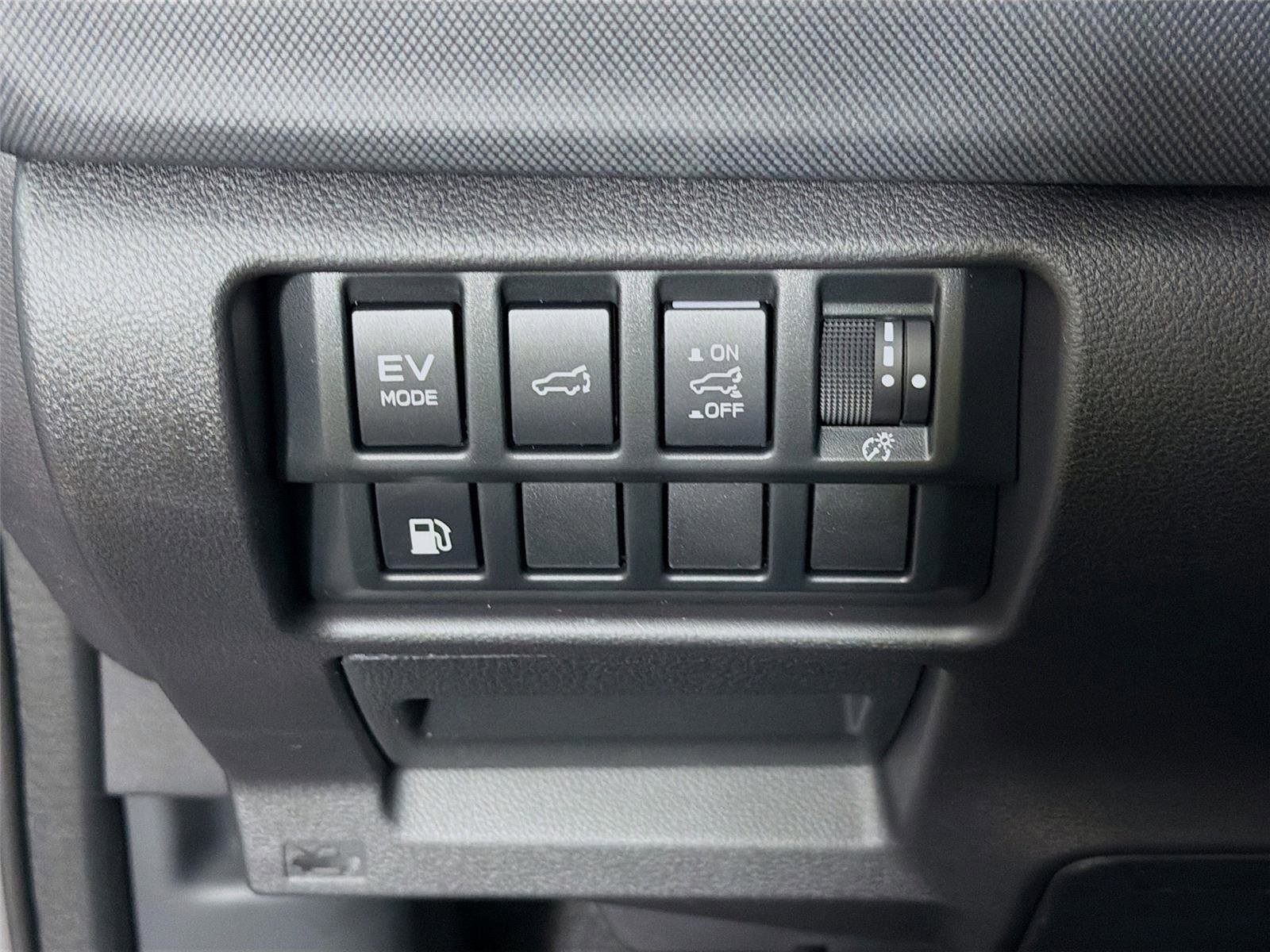 New 2026 Subaru Forester Touring AWD/4WD image 10