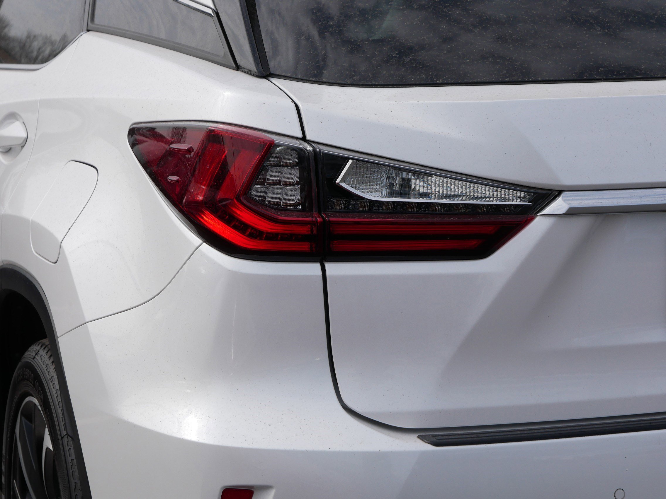 Used 2016 Lexus RX 450h AWD w/ Luxury Package image 17