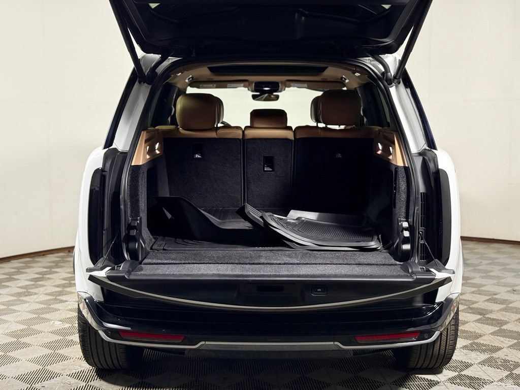 Used 2023 Land Rover Range Rover SE AWD/4WD image 6