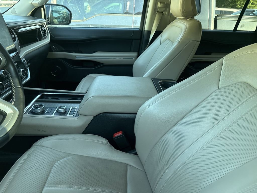 Used 2024 Ford Expedition Max Limited AWD/4WD image 11
