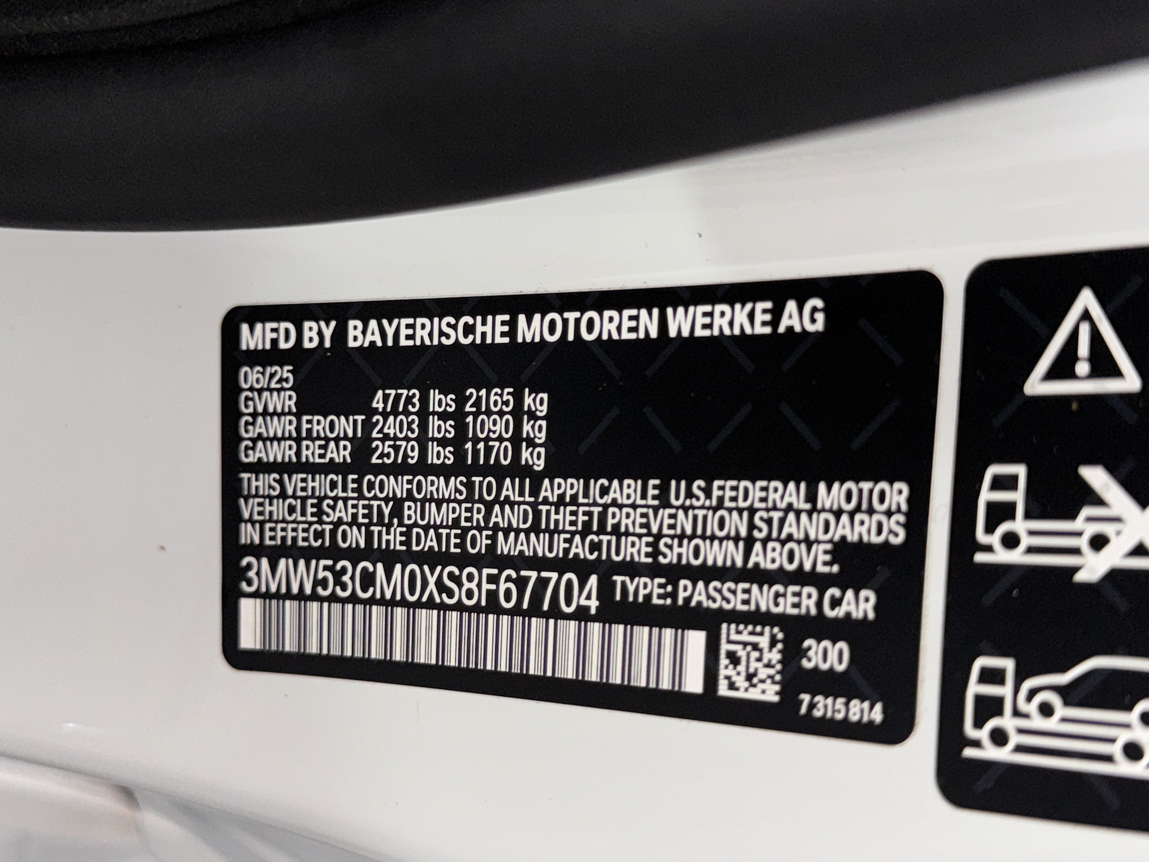 Used 2025 BMW M240i xDrive Coupe AWD/4WD image 35