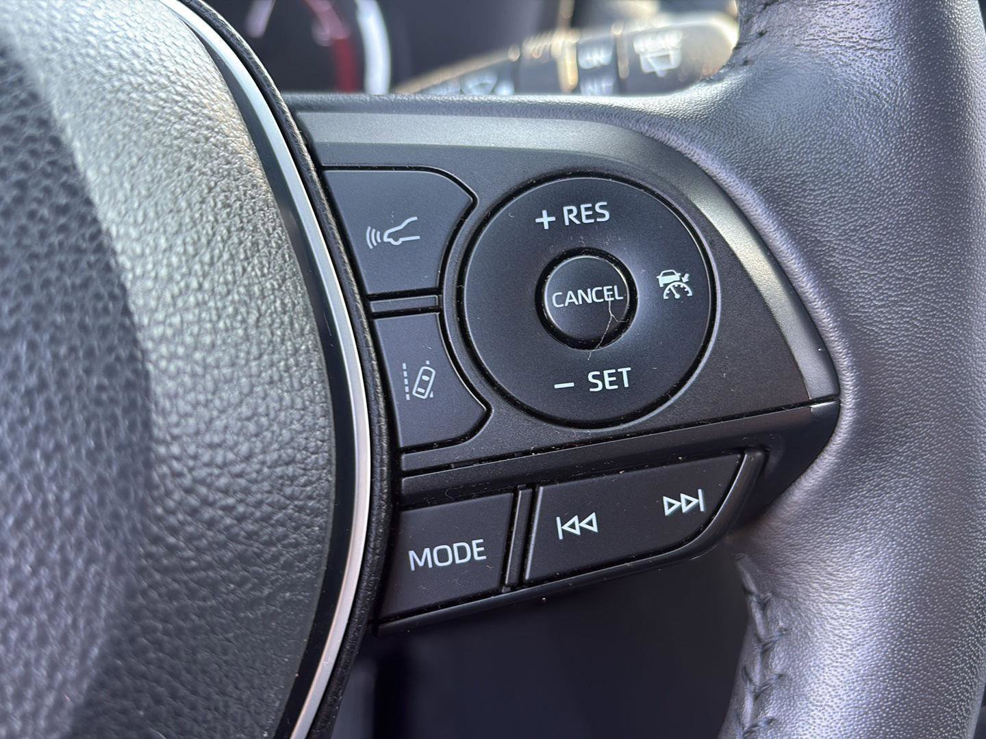 Used 2024 Toyota RAV4 XLE w/ Weather Package image 30