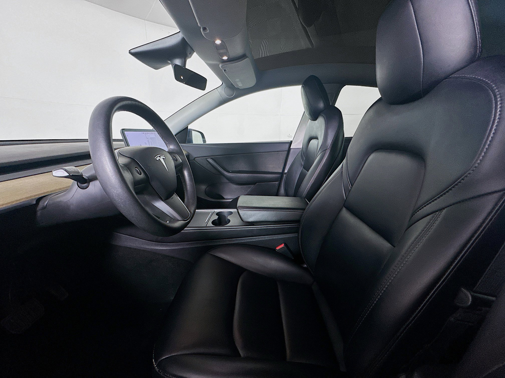 Used 2021 Tesla Model Y Long Range image 13