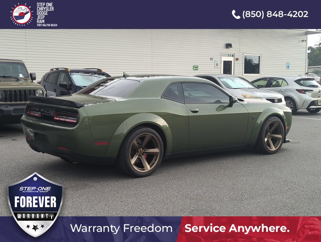 Used 2022 Dodge Challenger SRT Hellcat RWD image 6