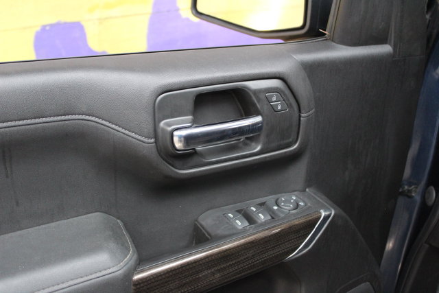 Used 2020 Chevrolet Silverado 1500 RST AWD/4WD image 13