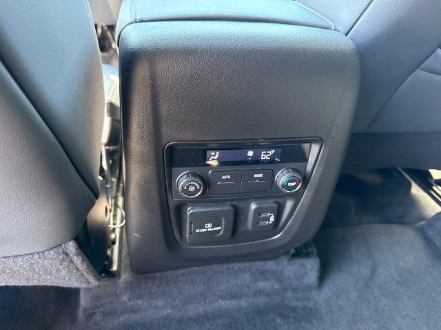 Used 2023 Buick Enclave Essence w/ Experience Buick Package AWD/4WD image 24