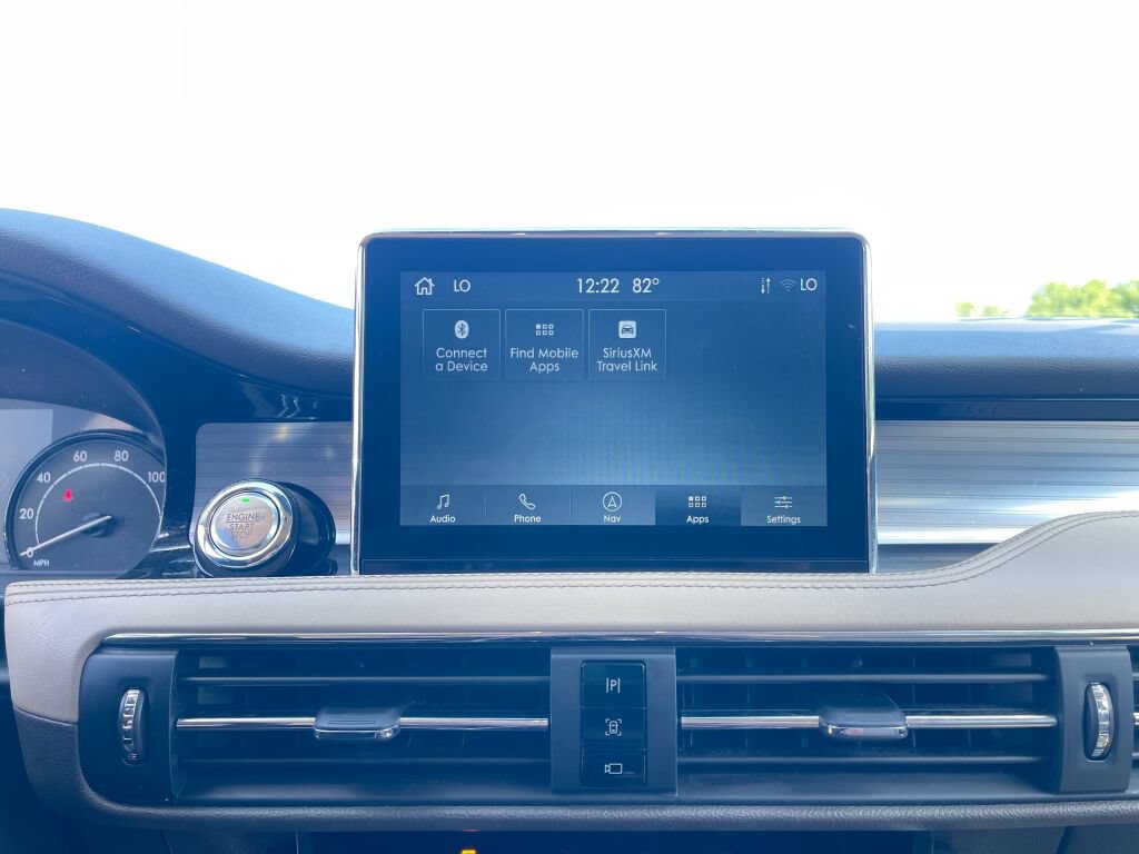 Used 2021 Lincoln Corsair AWD image 9