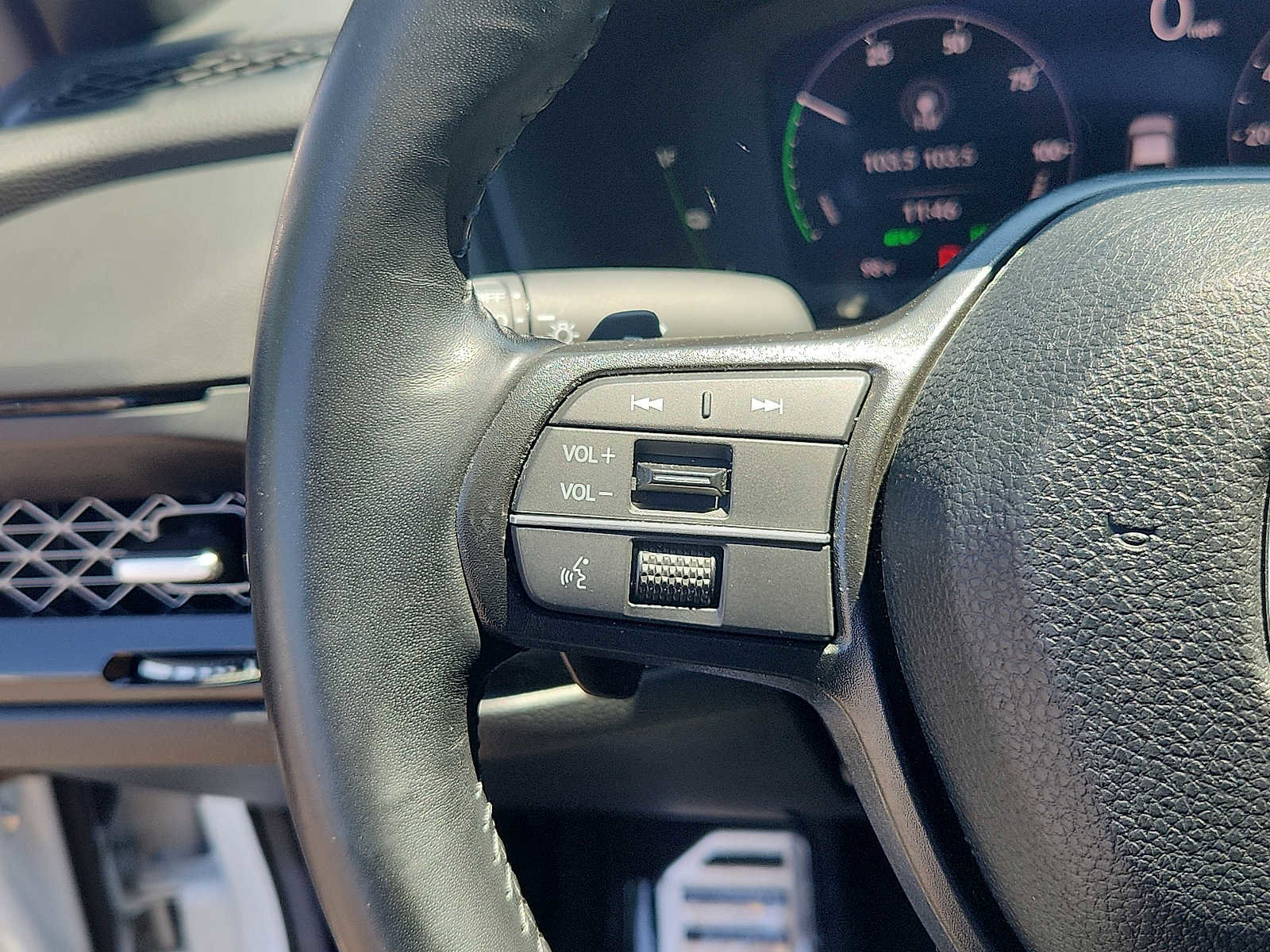 Certified 2024 Honda Accord Sport image 20