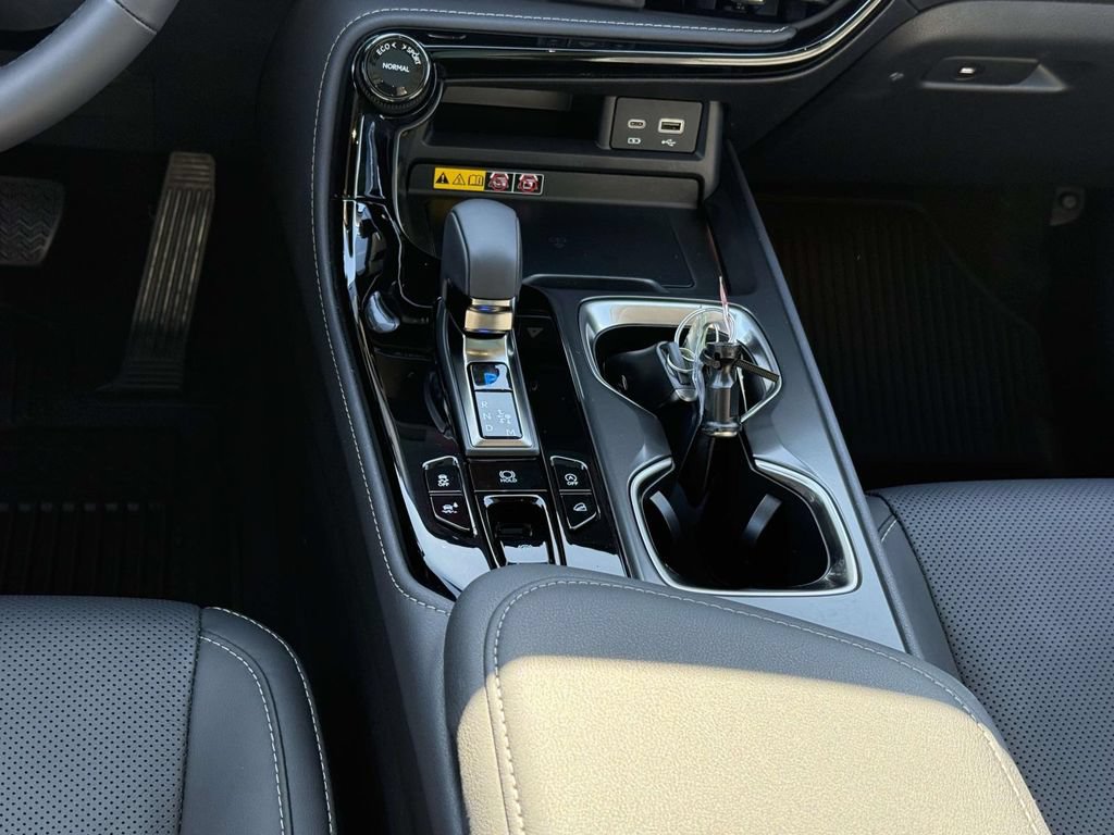 Used 2025 Lexus NX 350 AWD w/ Rear Seat Package image 20