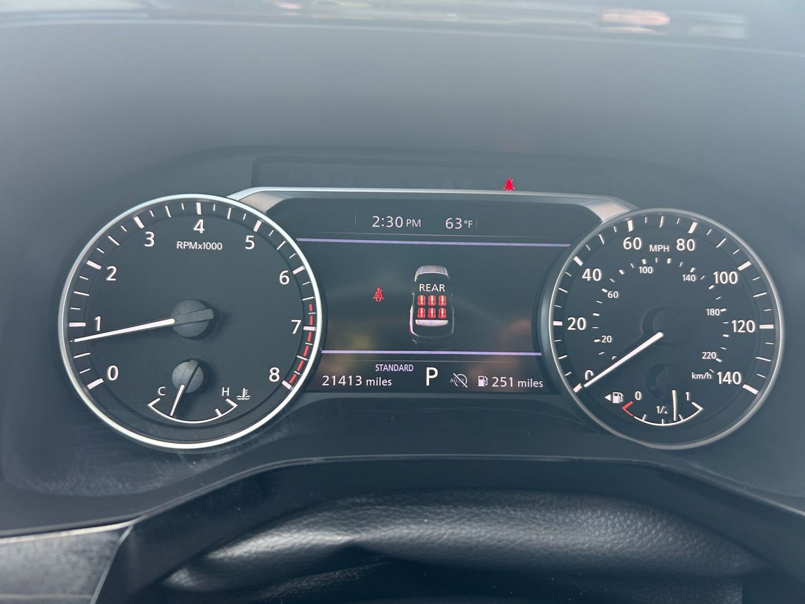 Used 2025 Nissan Pathfinder SV image 35