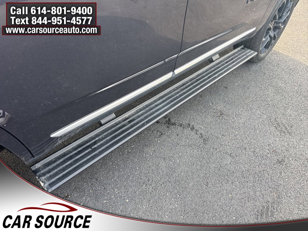 Used 2023 GMC Yukon Denali image 51