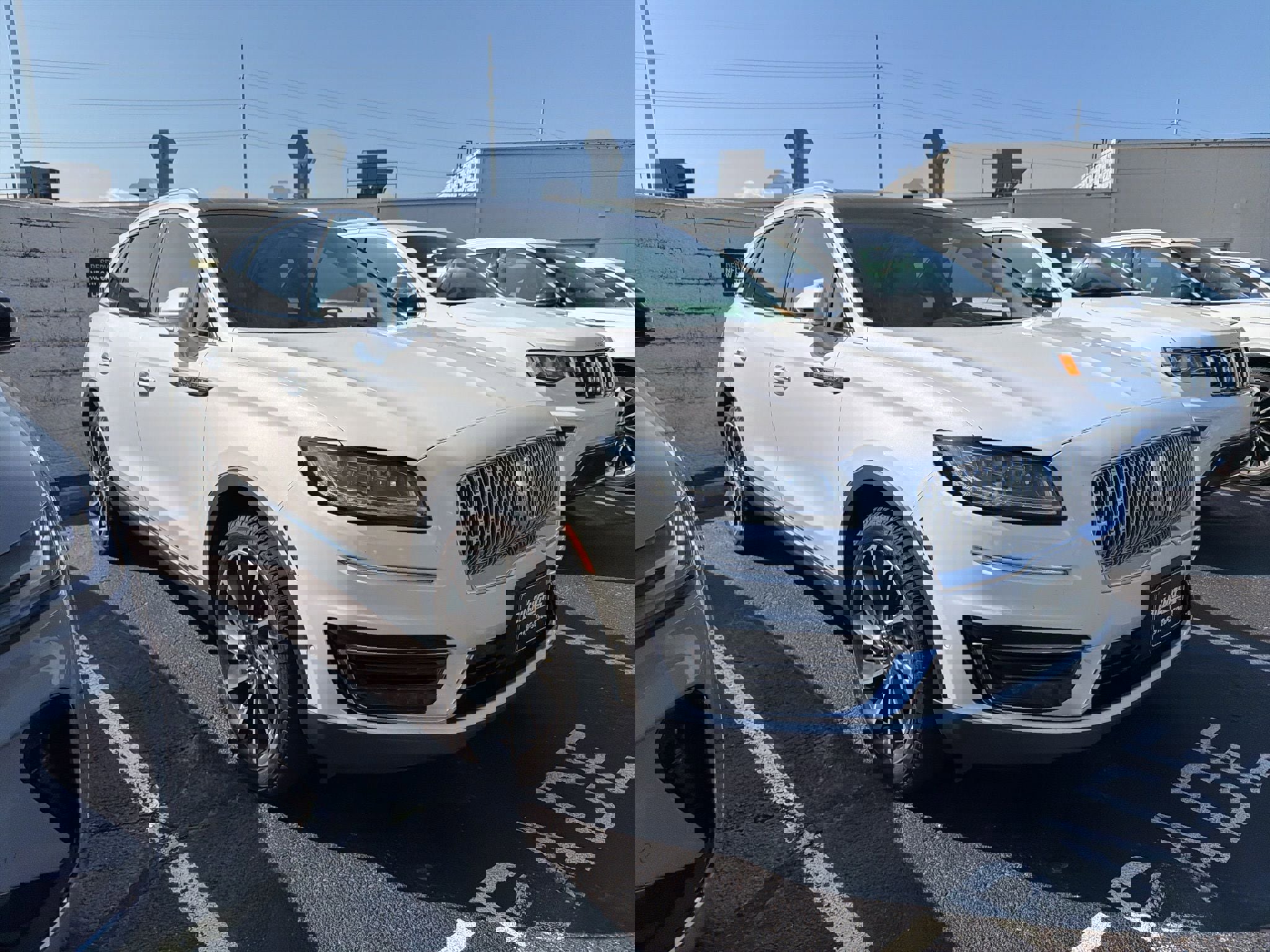 Used 2019 Lincoln Nautilus Reserve w/ Ultimate Package image 3