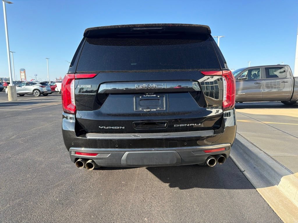 Used 2024 GMC Yukon Denali Ultimate AWD/4WD image 4