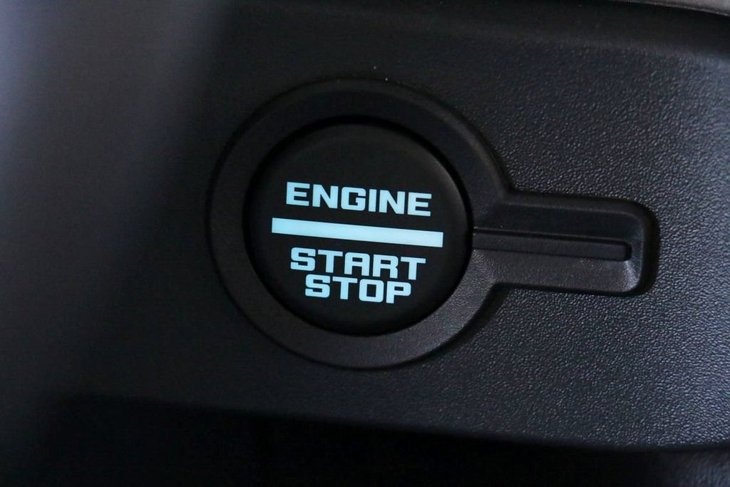 New 2026 Ford Bronco Outer Banks AWD/4WD image 13