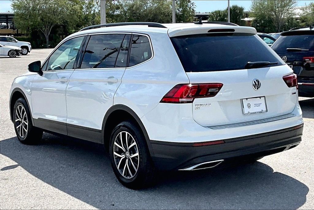 Used 2019 Volkswagen Tiguan SE w/ Panoramic Sunroof Package image 7