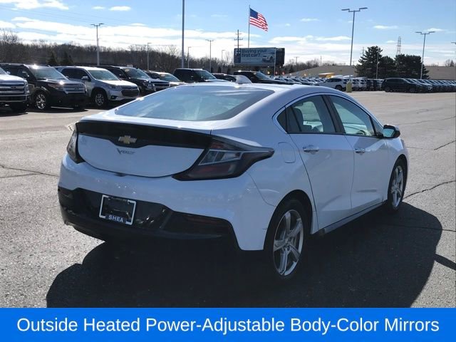 Used 2017 Chevrolet Volt LT w/ Comfort Package image 4